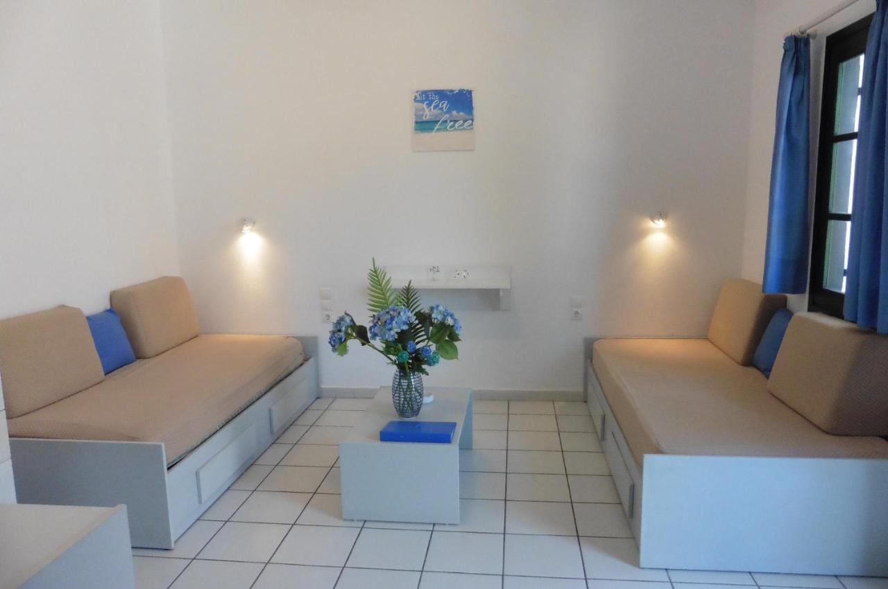 Julies Apartments Kokkini Hani Экстерьер фото